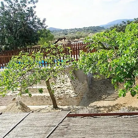בקתה Comfortable In With Private Pool